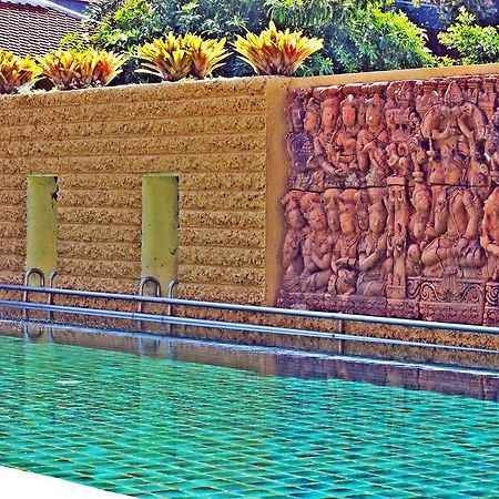 Royal Lee Resort And Spa Nai Yang Екстер'єр фото
