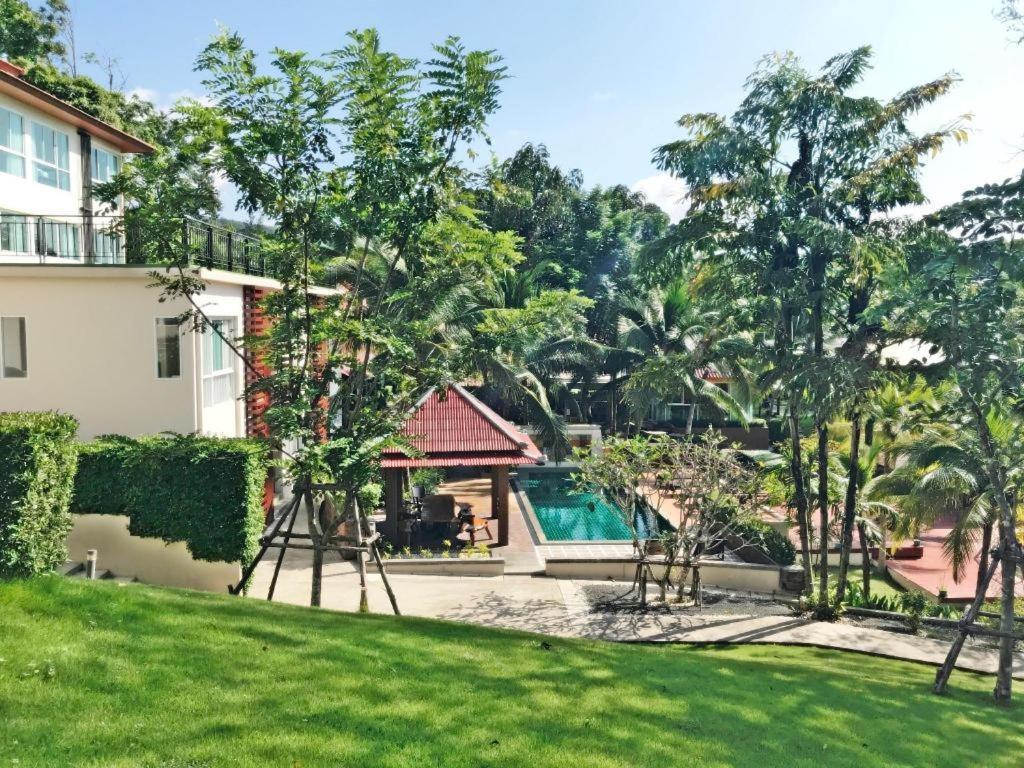 Royal Lee Resort And Spa Nai Yang Екстер'єр фото