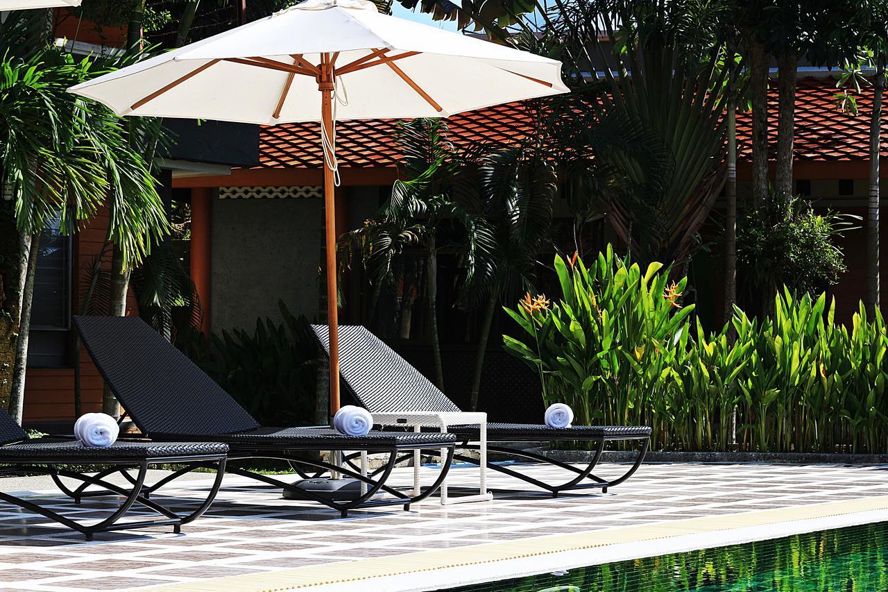 Royal Lee Resort And Spa Nai Yang Екстер'єр фото