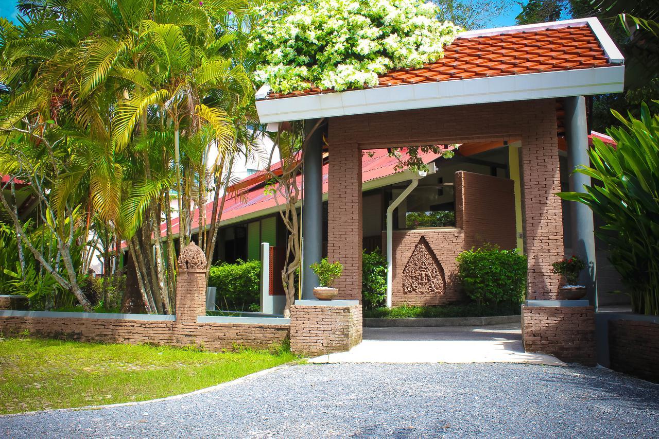 Royal Lee Resort And Spa Nai Yang Екстер'єр фото